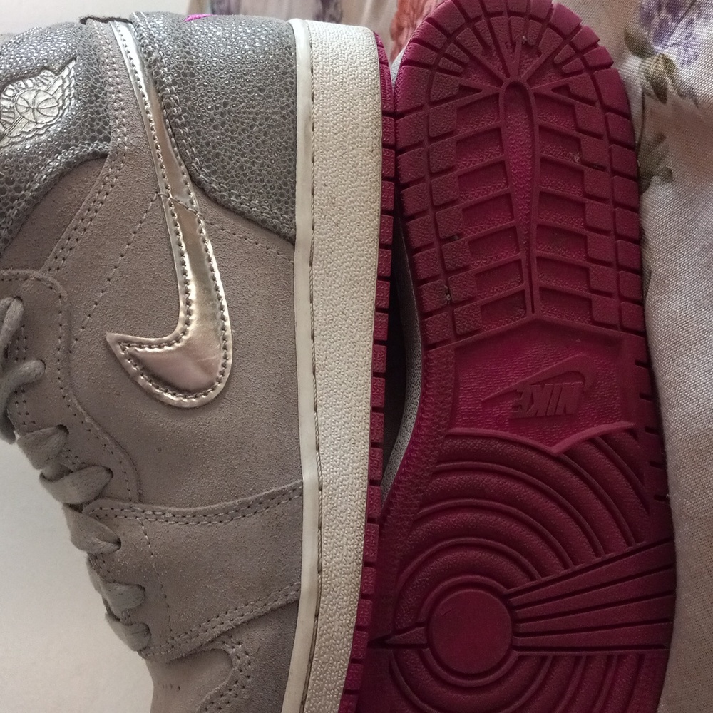 Jordan 1 - Picture 7 of 15